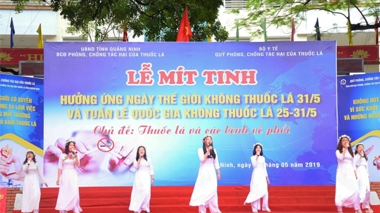 Hạ Long-thành phố lướt lêy chi ớh doọ váih gr’doọc hót