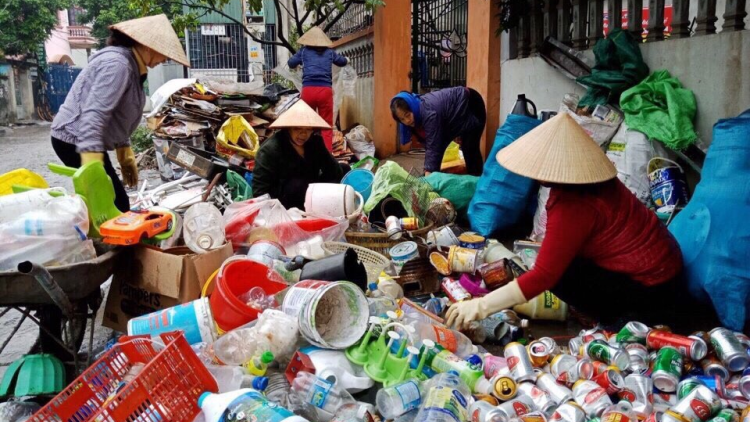 “Bhrợ n’nóh váih zên” cr’noọ bh’rợ lalua ta níh zư lêy môi trường âng pân đil Hạ Long
