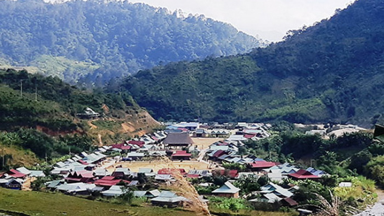Pân đil cóh zr’lụ c’noong k’tiếc lâng bh’rợ zâl cha groong đhr’năng p’niên đơớh pay k’diíc k’điêl