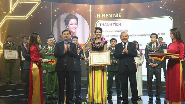 Trương Hòa Bình pấh bhiệc bhan hơnh déh 10 cha nắc đha đhâm c’mâr Việt Nam tr’haanh liêm choom bhlâng 2018
