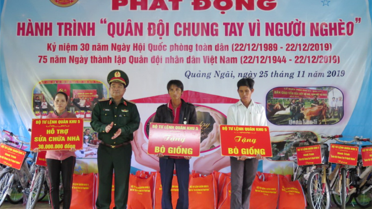 Quân khu 5: Lâh 8 tỷ đồng bh’rợ “Quân đội pa zưm têy tu ma nuyh đha rựt”
