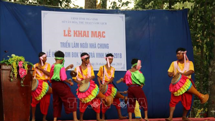 Trà Vinh: Bhrợ têng bhiệc bhan chr’noh chr’bêêt, du lịch, chr’na đha năh đh’rưah lâng bhiệc bhan Ok Om Bok tỉnh Trà Vuinh c’moo 2019