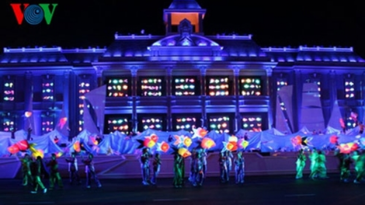 Lấh 20 tỷ đồng zên zúp zooi bhrợ têng Festival Biển Nha Trang- Khánh Hòa g’lúh 9
