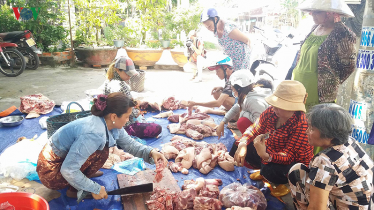 Tiền Giang: A óc ca ay pr’luh pa zruốh a óc Châu Phi căh âi xiêr, n’đhang chr’nắp a óc âi dzoóc