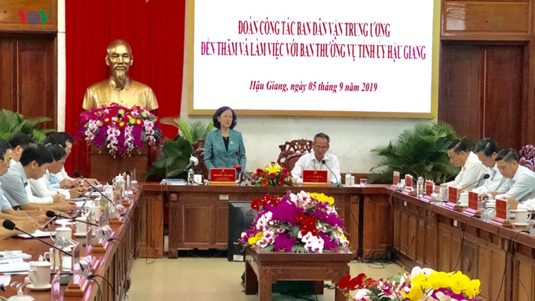 Trưởng Ban p’too pa choom đhanuôr Trung ương bhrợ bhiệc lâng Ban thường vụ Tỉnh uỷ Hậu Giang
