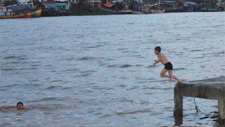 Bình Định: Xiêr hoọm cóh a’bóc, 3 p’niên hr’lêệng đác