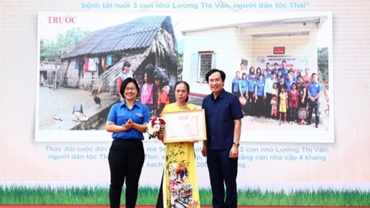 Pazao đoọng ch’ner g’lúh thi cha nụp “Thách thức để thay đổi”
