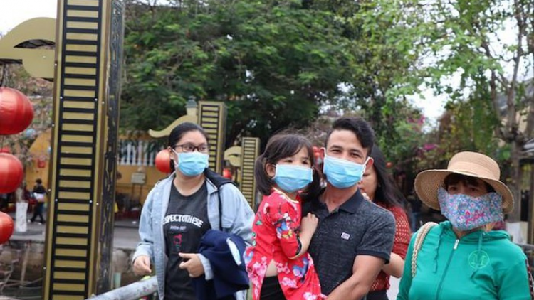 T’mooi choom poor pa noor boop bêl moot Hội An