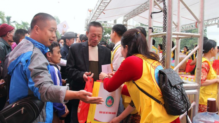 Thanh Hoá: Đoọng xe đạp lâng ch’neh đêệp ha đhanuôr đương cha Tết