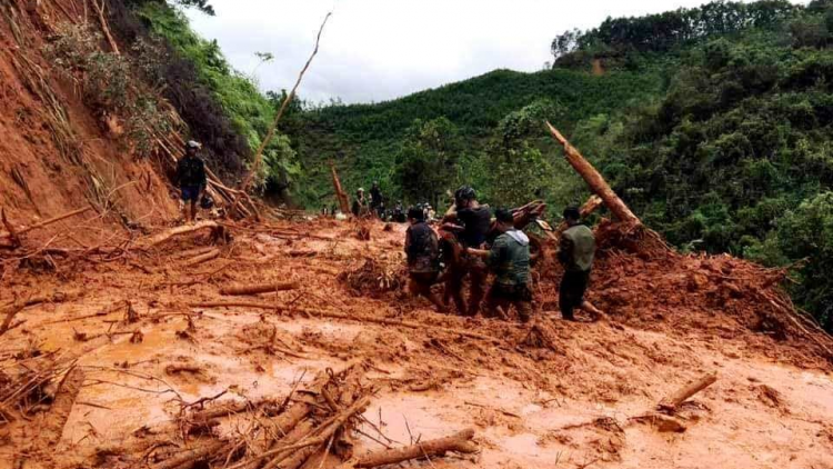 Tây Giang t’bhlâng k’rong c’rơ bhr’lậ râu bil hư tu đhí amuôt số 5