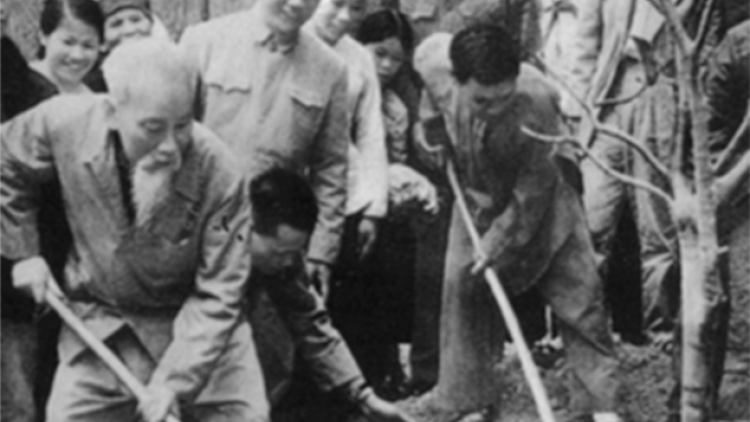 BHRỢ TÊNG DI CHÚC CHỦ TỊCH HỒ CHÍ MINH