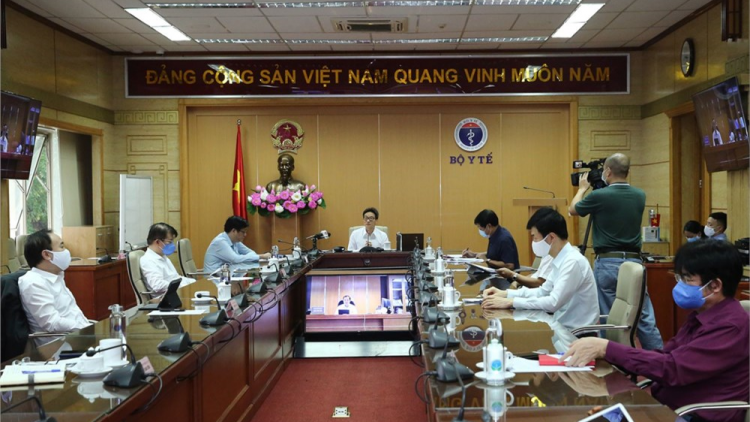 Ban k’đhơợng xay k’tiêc k’ruung mr’cơnh k’đươi xay moon apêê c’bhuh vêy đhr’năng vaih boọ Covid-19