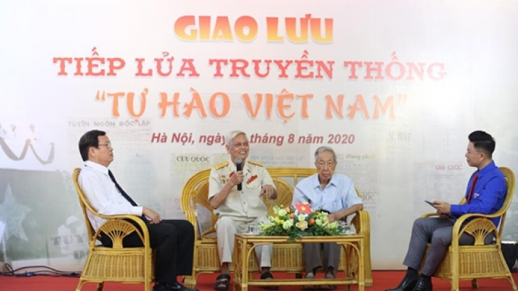 Xa nay bh’rợ giao lưu trực tuyến “Tự hào Việt Nam”