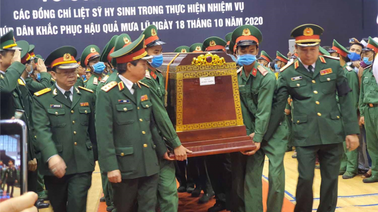 Bhiệc c’lêng, tập lơi 22 liệt sĩ Đoàn Kinh tế Quốc phòng 337