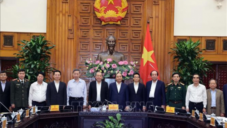Thủ tướng Nguyễn Xuân Phúc k’đhơợng bhrợ pr’họp Ban k’đhợơng xay têêm ngăn an ninh mạng k’tiếc k’ruung