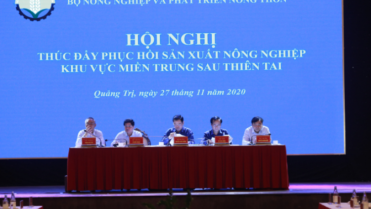 Hội nghị pa dưr bh’rợ tr’nêng, pa liêm râu boo đhí túh bhlong zâp tỉnh miền Trung