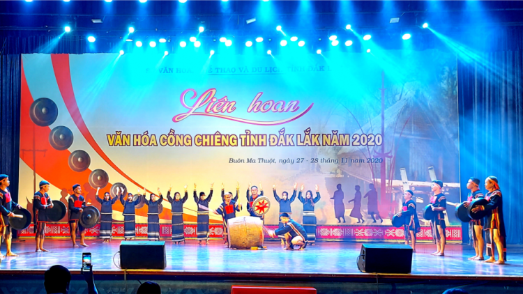 Tơơp bhrợ Liên hoan văn hóa chiing goong tỉnh Đăk Lăk