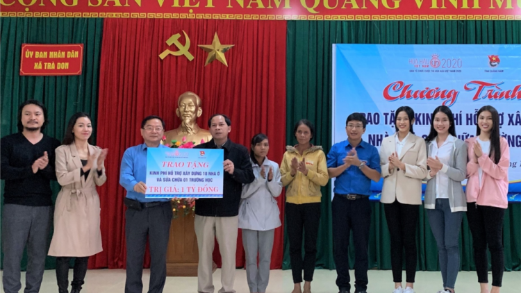Zooi đoọng 1 tỷ đồng choh bhrợ đong ăt lâng bhrợ bhr’lậ trường học đhị Nam Trà My, Quảng Nam
