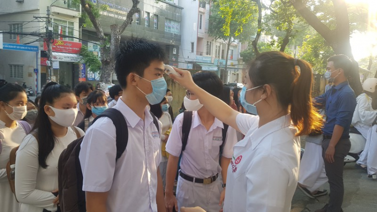 Đà Nẵng xay bhrợ c’lâng bh’rợ k’đhơợng nhâm yêm têêm ha g’luh thi tốt nghiệp THPT 2020