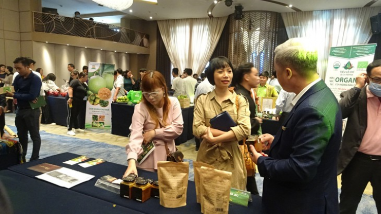 P’cắh xa nay bh’rợ Zooi zúp đhanuôr-pazưm têy tu bh’nơơn pr’đươi Việt