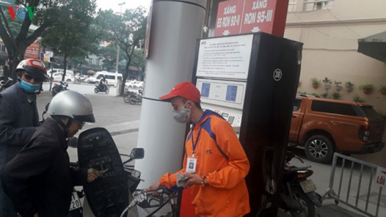 Pa xiêr tợơ 308 – 882 đồng/lít xăng, dầu ting loại