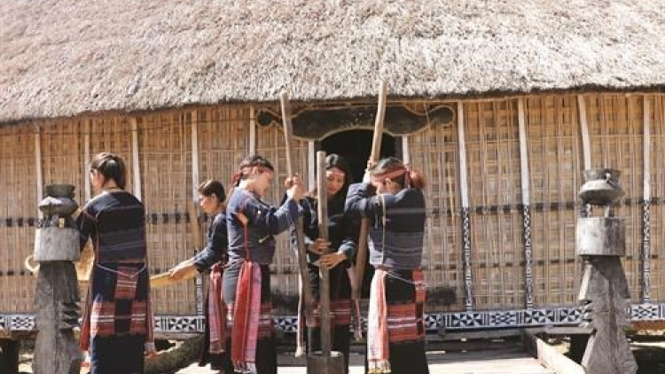 Gia Lai pa zay zư lêy lâng pa dưr chr’năp acoon coh