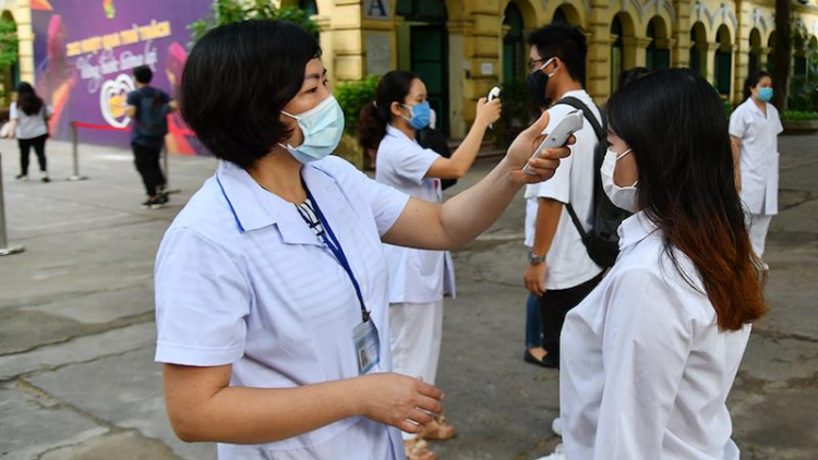 Lâh 26 r’bhâu thí sinh pâh thi tốt nghiệp THPT g’luh 2