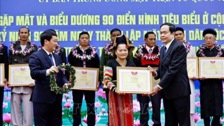 Chủ tịch MTTQ Việt Nam Trần Thanh Mẫn hơnh deh 90 cha nắc liêm ta nih coh zr’lụ đhanuôr ặt ma mông