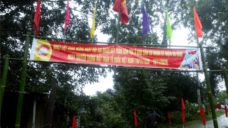 Liêm loom coh zr’lụ da ding k’coong c’noong k’tiêc Nam Giang