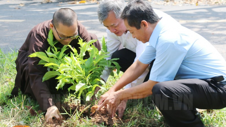 Xa nay bh’rợ âng apêê chức sắc tôn giáo Chăm coh bh’rợ bhrợ pa dưr c’rơ đoàn kết pazêng acoon cooh