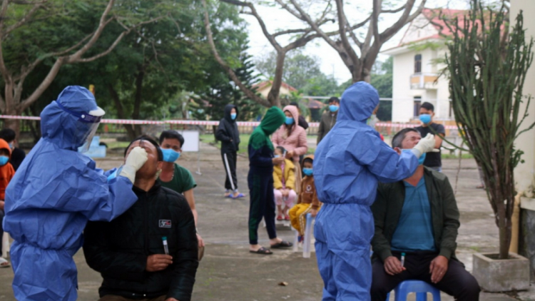 Pa xoọng 17 tình nguyện viên tợơp tiêm vaccine Covid-19 Việt Nam