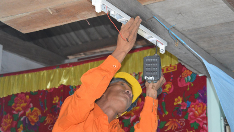 Năc ng’đươi 25 r’bhâu tỷ đồng đoọng nhâm mâng pazêng pr’loỌng đong đhanuôr coh bhươl cr’noon, da ding k’coong, hải đảo bơơn đươi điện