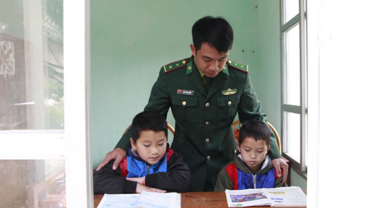 Ha dưr bhr’dzang dzung học sinh đha rưt tươc trường