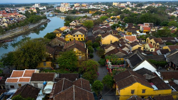 Bhrợ têng cớ du lịch cơnh t’mêê: oó pa xiêr chr’năp lalâh bấc