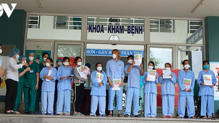 Đà Nẵng: Acoon p’niên 8 c’xêê ơy ta pa dưah xang pr’luh cr’ăy Covid-19