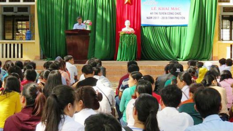 Khởi tố Phó Giám đốc Sở Nội vụ tỉnh Phú Yên tu bhrợ n’leh đề thi công chức