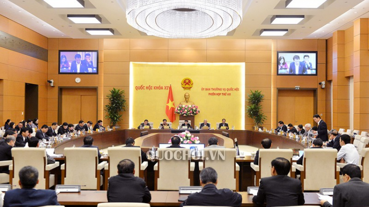 Tơơp bhrợ pr’hop g’luh 41 âng UB Thường vụ Quốc hội