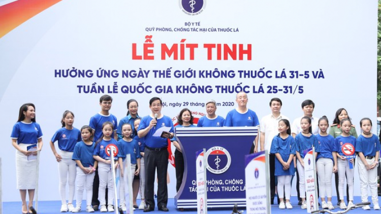 Mít tinh xơợng bhrợ T’ngay bha lang k’tiêc căh ộm hot