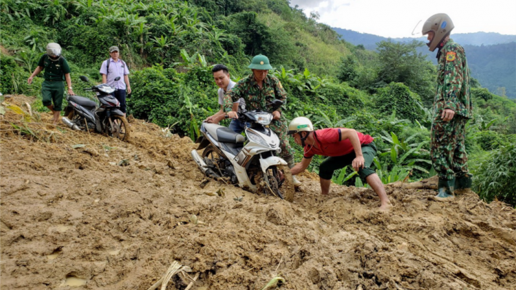 Da ding k’coong Quảng Nam: bhr’lậ râu bil hư tu đhí amuôt số 5 lum bâc râu zr’năh k’đhap