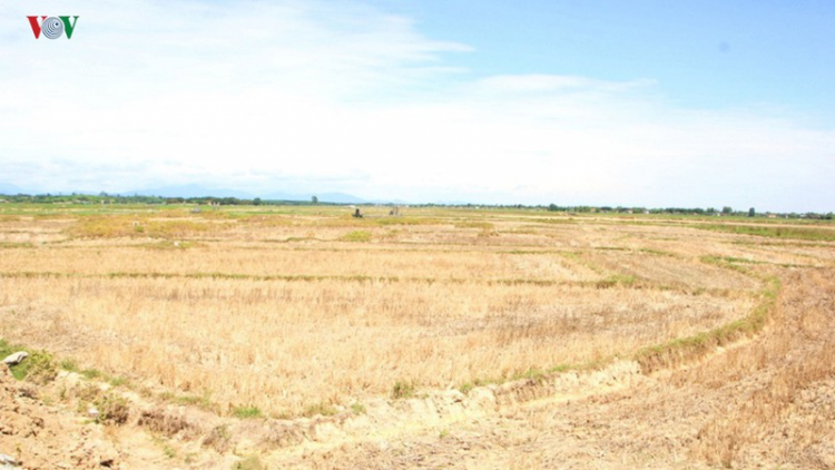 Miền Trung bil bal ngân tu p’răng puih