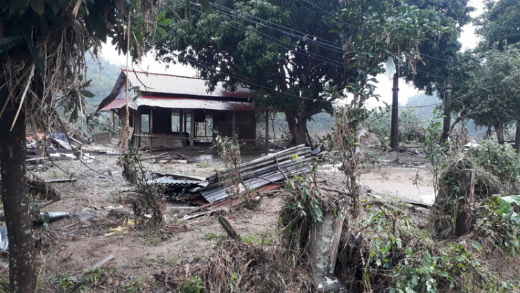 Nam Giang: Tợơ lâh boo tuh đợ pr’loọng đong đha rựt dưr bấc cớ