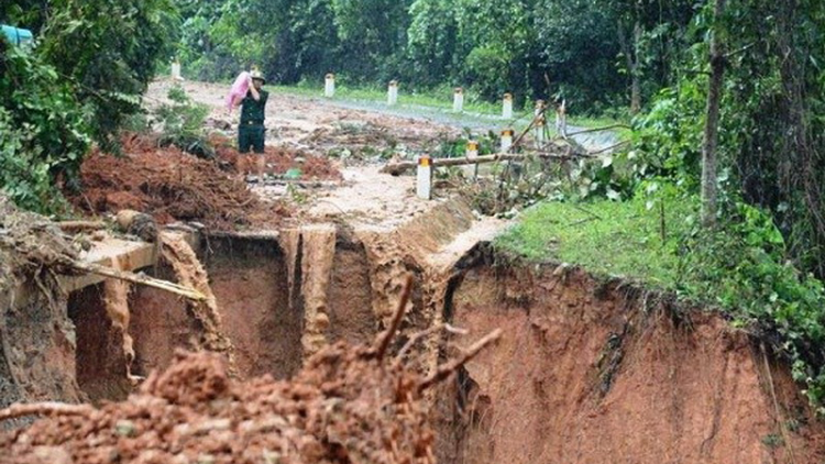 Đợ bha ar xrặ: Đhí boo tuh bhlong lâng manuyh lum zr’năh xr’dô- Lêy tơợ boo tuh ga măc pa bhlâng căh bool vêy đhị miền TrungBha ar 1: Boo tuh ga măc pa bhlâng đhị miền Trung: Muy đhr’năng âng đhí boo tuh bhlong la lay cơnh