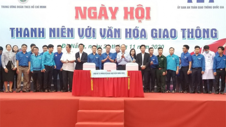 T’ngay bhiệc bhan: Ta đhâm c’mor lâng văn hoá lướt chô coh c’lâng p’rang c’moo 2020