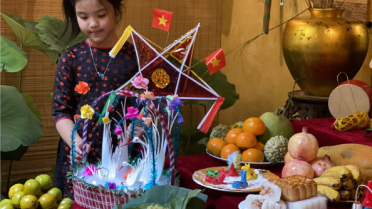 Bâc bh’rợ chr’năp pr’hay đhị bhiệc bhan Trung thu c’moo 2020