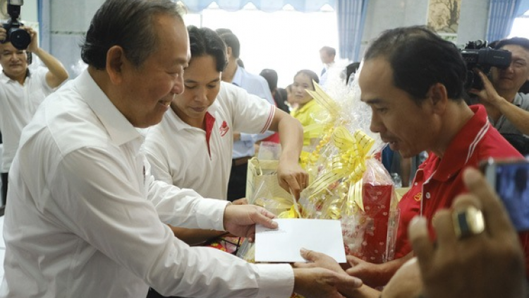 Phó Thủ tướng Trương Hòa Bình lưm lâng cher đoọng pr’hêl đhị tỉnh Quảng Nam bêl Tết Canh Tý