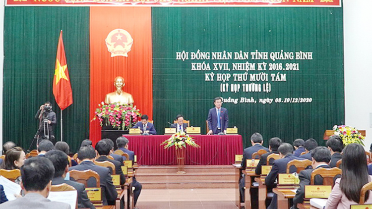 Quảng Bình: Kinh tế pa dưr pa xớc dương hân đhơ ta luôn dưr váih pr’lúh cr’ay, boo đhí túh bhlong