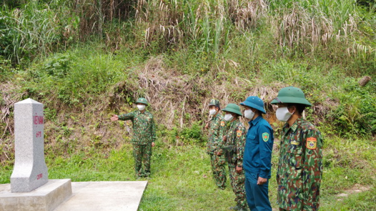 Quảng Nam t’bhlâng ch’mêệt lêy ghít pa bhlâng manuyh lươt mọt ooy k’tiêc k’ruung hêê lât xa nay đoọng zâl cha groong pr’luh cr’ăy Covid-19