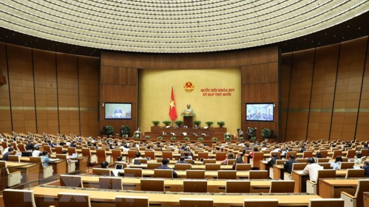 Quốc hội prá xay đăh bh’rợ zêl cha groong apêê lết mốp lâng bh’rợ t’tông k’rooch