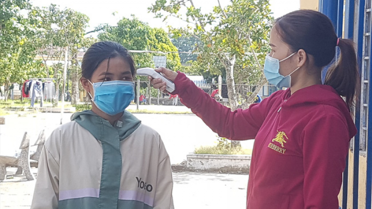 Quảng Nam: 4 tỷ đồng zooi đoọng zên học tu cr’đơơng Covid-19