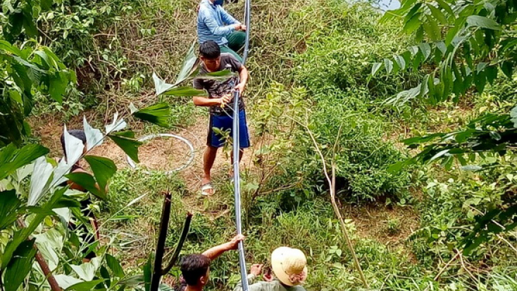 Thầy trò da ding k’coong Quảng Nam chấc lêy đác m’pâng hân noo p’răng xơớt